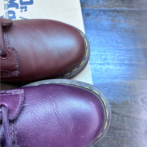 Dr. Martens Women's  🍒 Red 1460 Pascal Virginia Great condition - Picture 8 of 12
